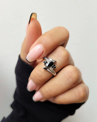 Narcissa Malfoy: "Black Onyx"